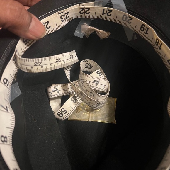 Vintage Authentic GUCCI Black Fedora SMALL Hat Leather Band w/Brass Horse Accent - Picture 5 of 5